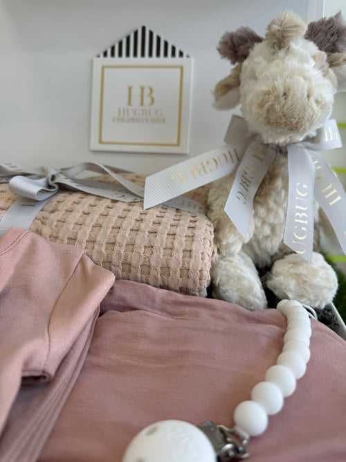 Blushing Giraffe Set | Girl