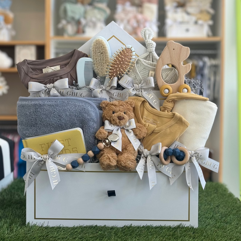 Medium Bartholomew Bear Gift Set