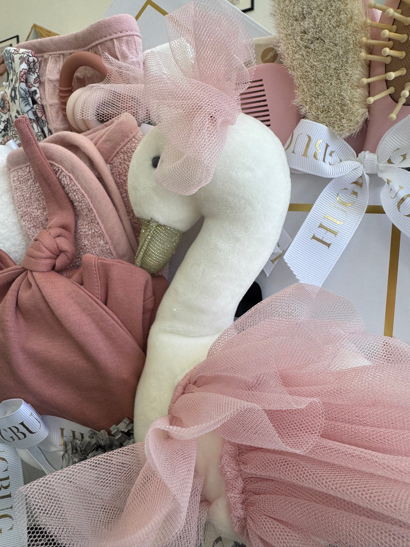 Medium Lola the Swan Gift Set