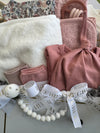 Medium Lola the Swan Gift Set