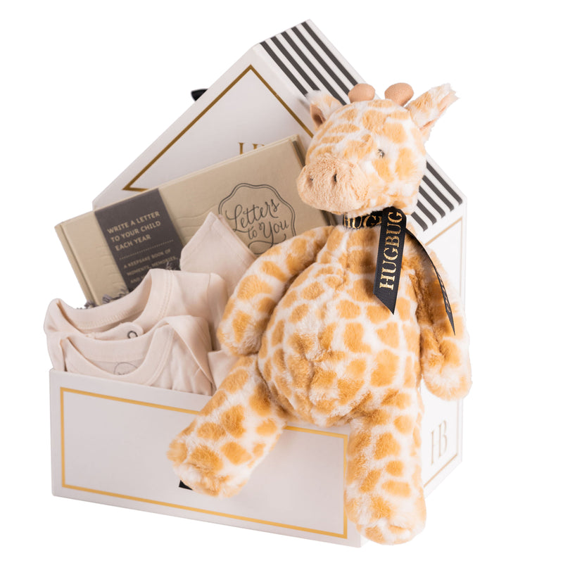 HOUSE Bashful Giraffe Set