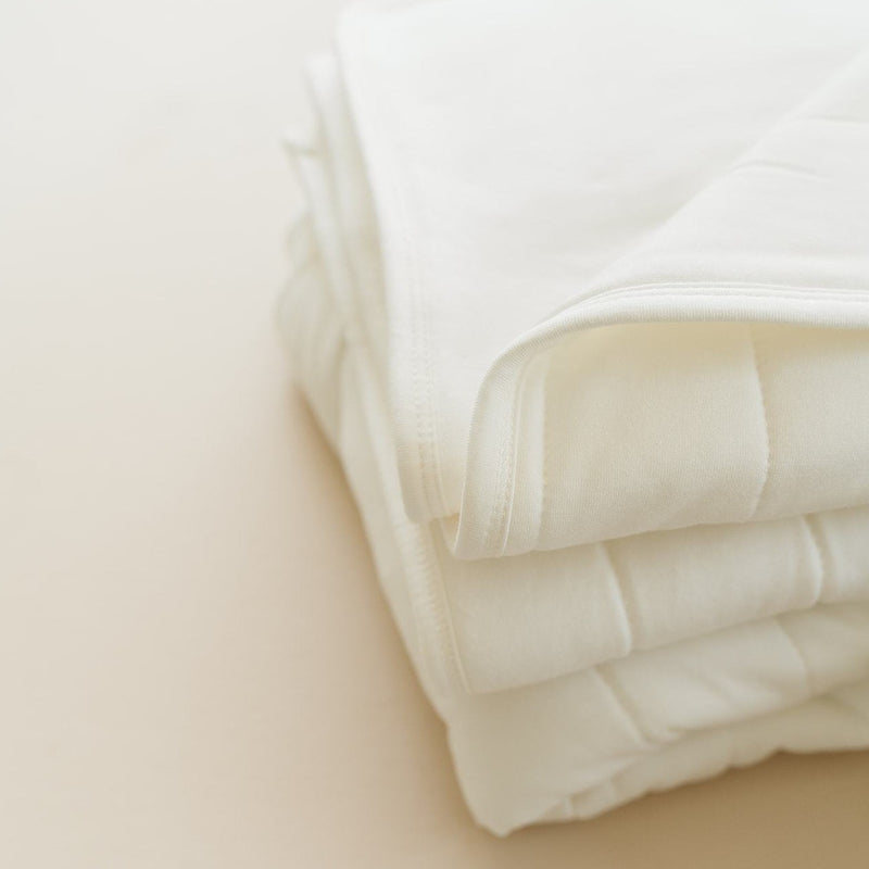 HUGBUG Bamboo Milk Quilt Blanket